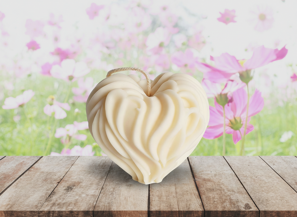 Herzform mit Flammenmuster